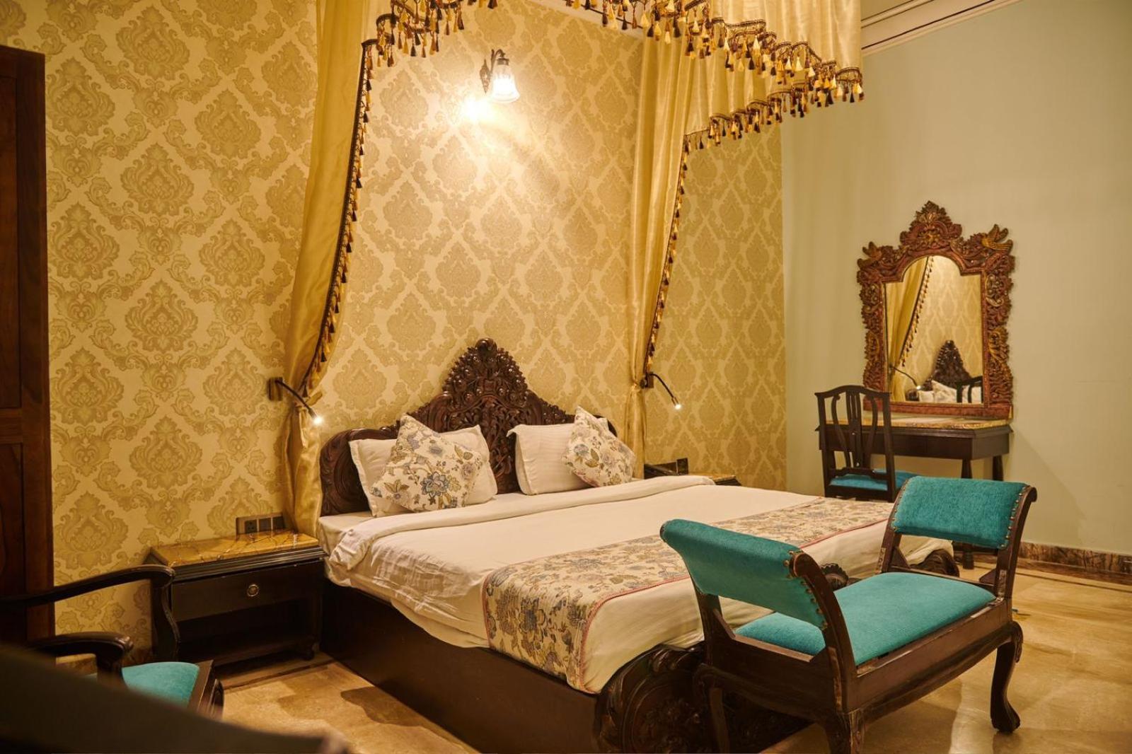 Welcomheritage Traditional Haveli Jaipur Luaran gambar
