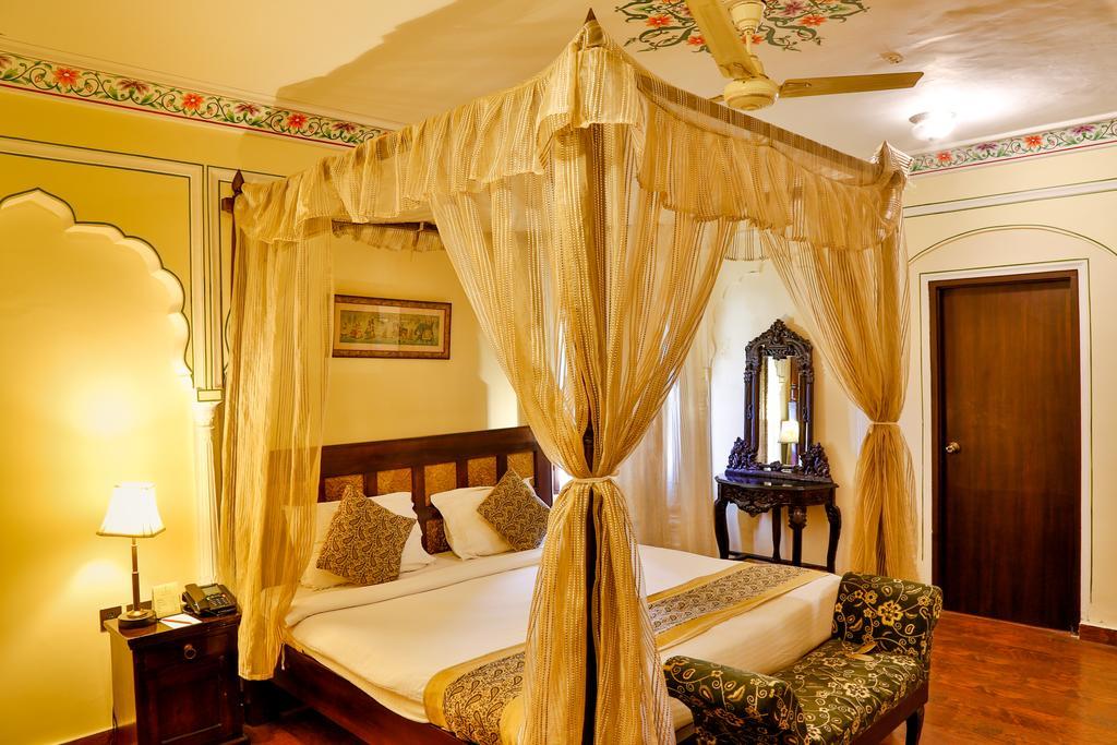 Welcomheritage Traditional Haveli Jaipur Luaran gambar