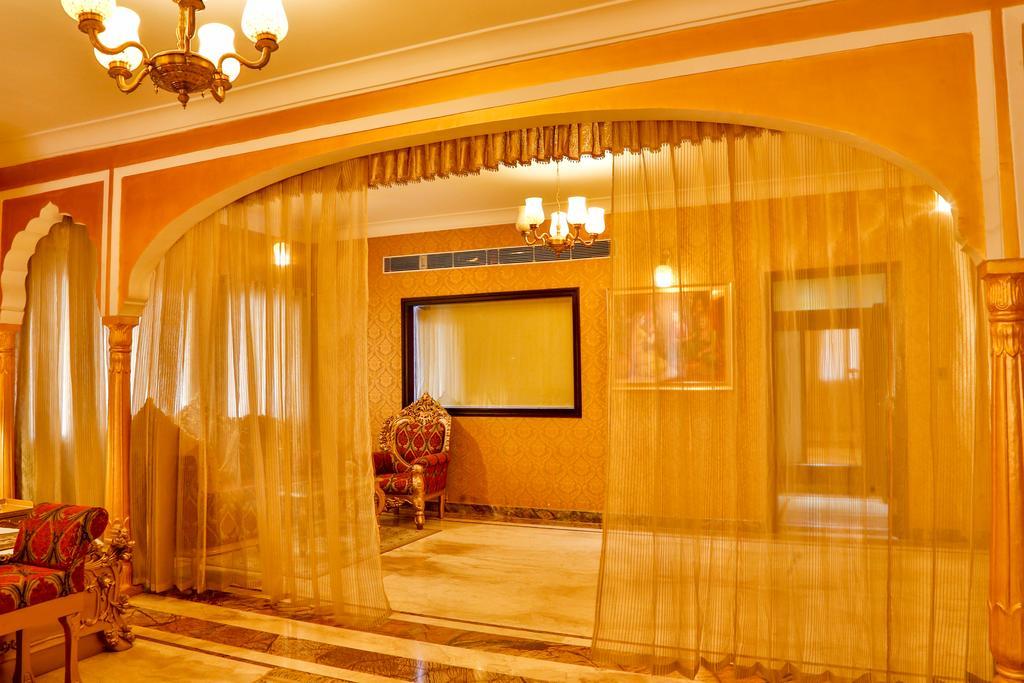 Welcomheritage Traditional Haveli Jaipur Luaran gambar
