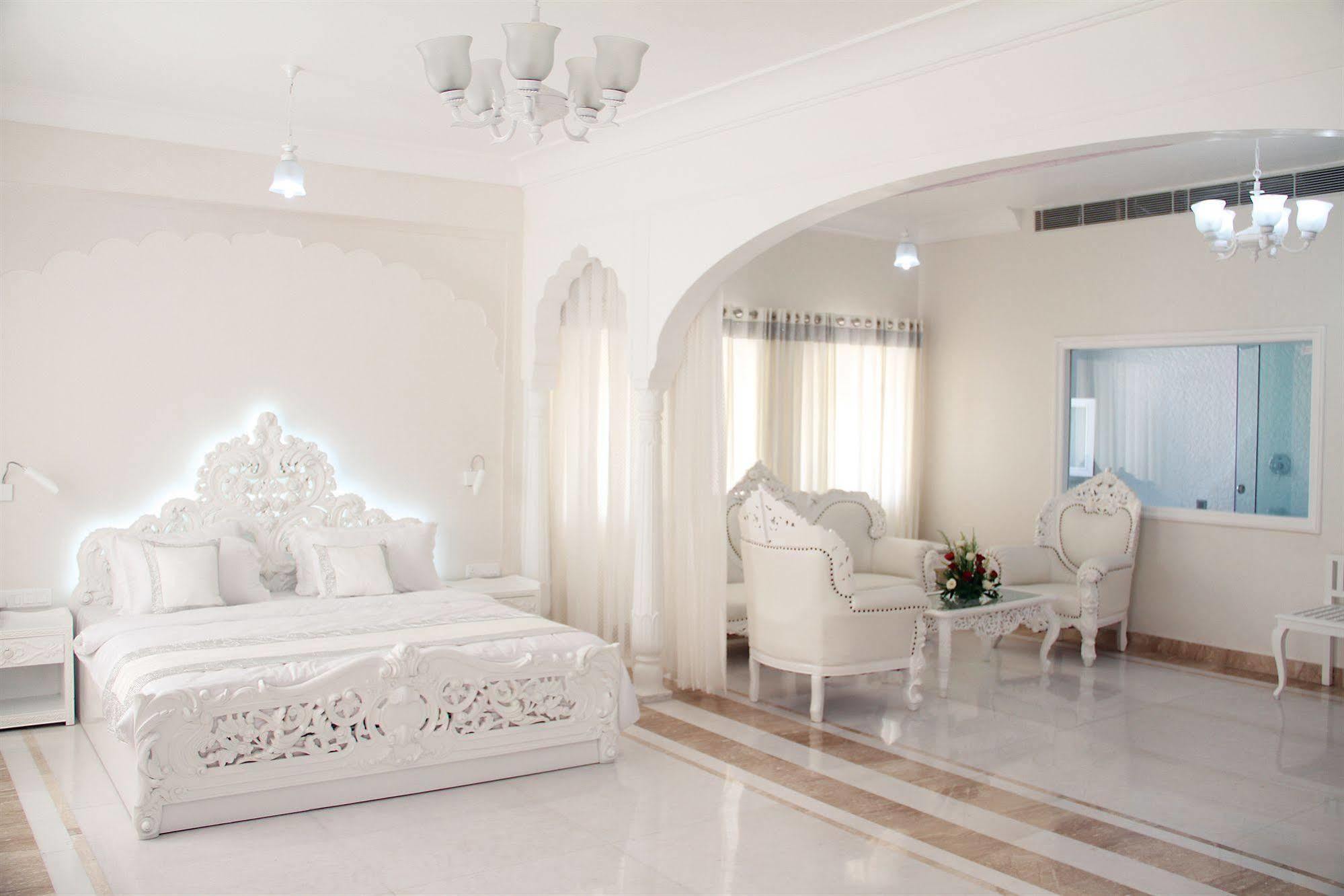 Welcomheritage Traditional Haveli Jaipur Luaran gambar